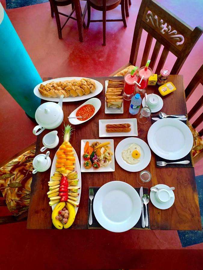 Hungry Lion Sigiriya Hotel Exterior photo
